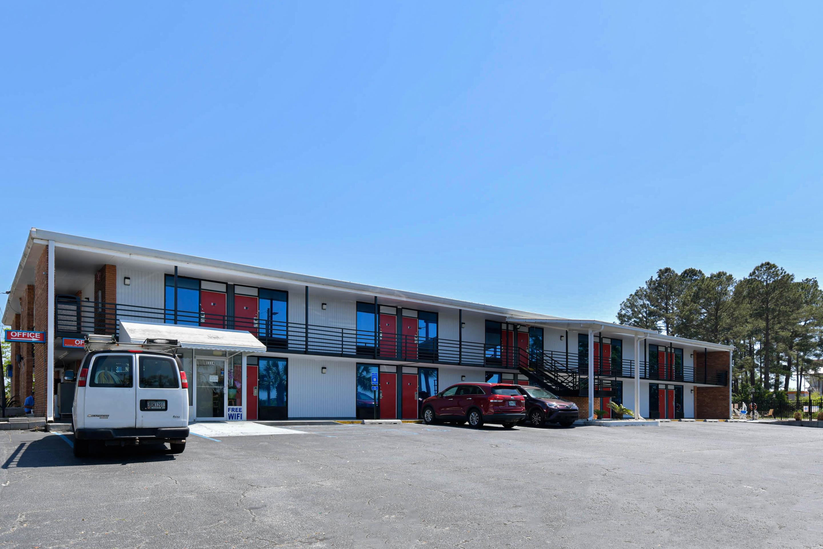 Oyo Hotel Valdosta Ga I-75 Bagian luar foto
